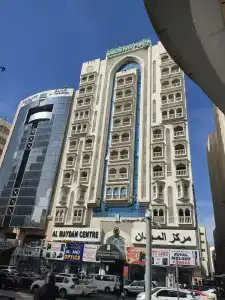 Landmark Plaza - 6