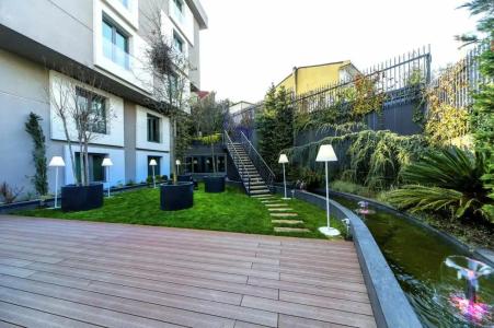 The City Suites - 25