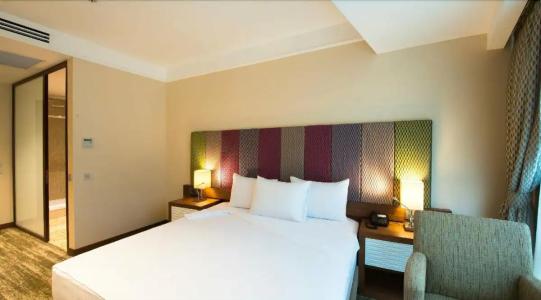 Ramada by Wyndham Gemli̇k - 58