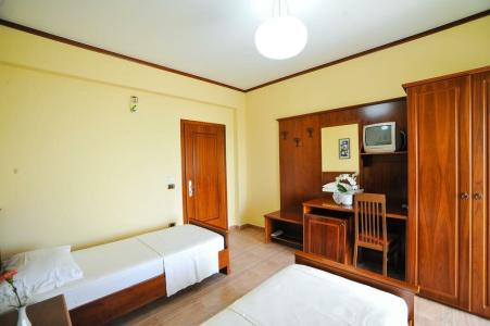 Iliria Internacional - 45