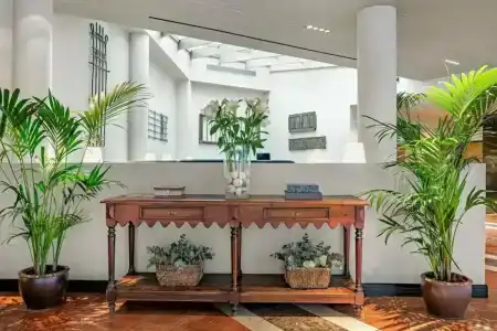 Palacio de Santa Paula, Autograph Collection - 63