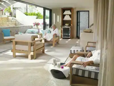 The Palms & Spa - 80