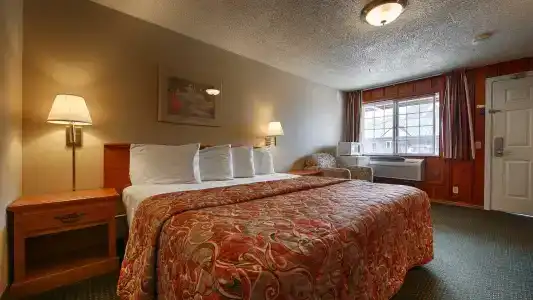 Courtesy Inn Downtown Eugene - 1