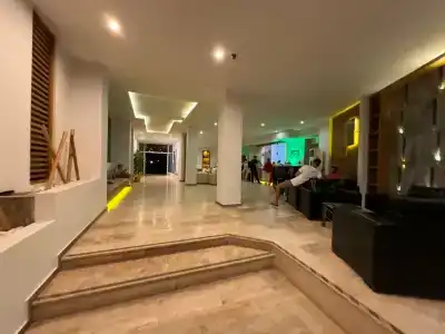 MARBAS SELECT BEACH , Adult Only 14 Plus - 95