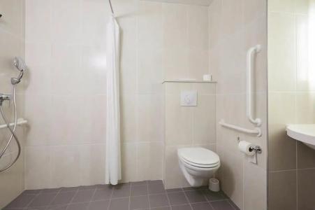 B&B Paris Porte des Lilas - 44