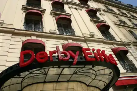 Derby Eiffel - 8