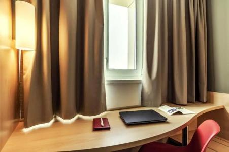 Ibis Abu Dhabi Gate - 24