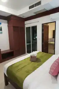 Naithon Beach Mansion - 69