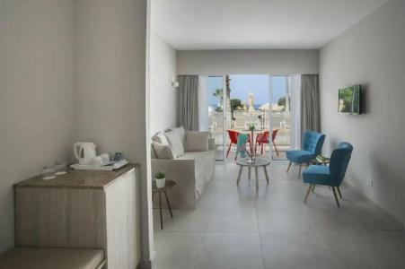 Leonardo Laura Beach & Splash Resort - 54