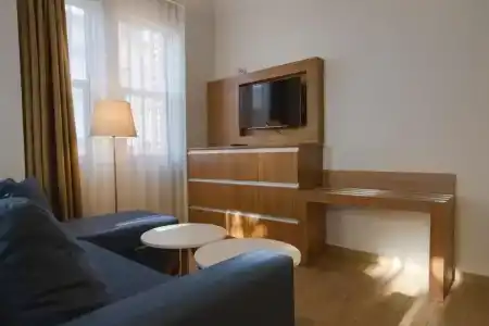 Comfort Suites - 28