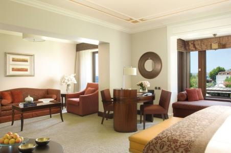 Four Seasons Istanbul at the Bosphorus - 61