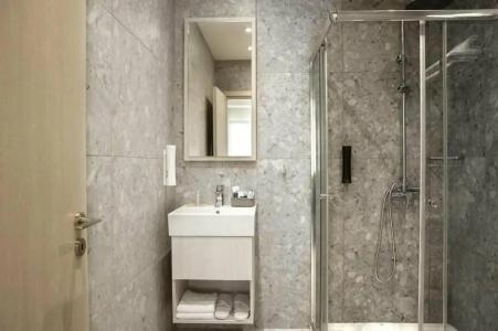 Roseum Boutique - 98