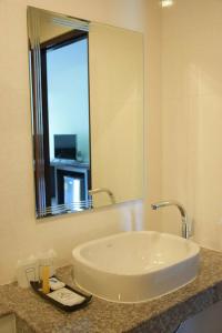 Peak Boutique City Krabi - 40