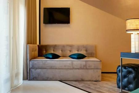 Dharma Luxury - 31