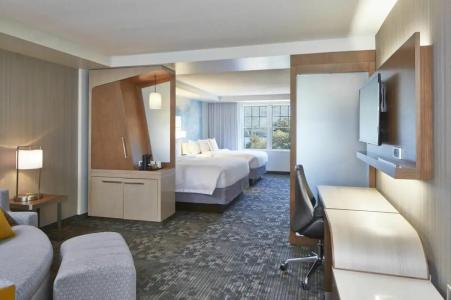 Courtyard by Marriott Lake George - 56