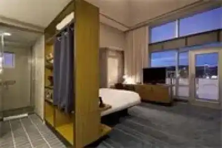 Aloft Birmingham Soho Square - 12