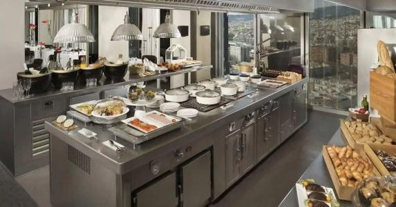 The Level at Melia Barcelona Sky - 7