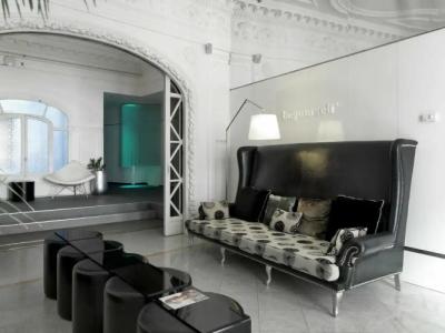 Chic & Basic Born Boutique - 28