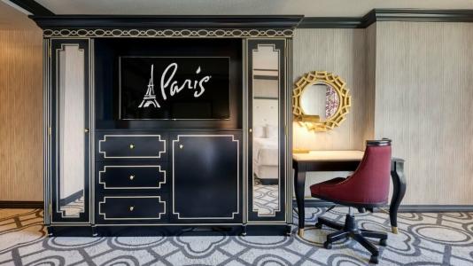 Paris Las Vegas & Casino - 25