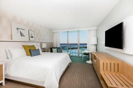 Wyndham Grand Clearwater Beach - 75