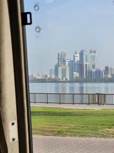 Holiday International - 85