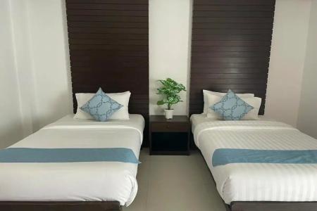 Naithon Beach Mansion - 84