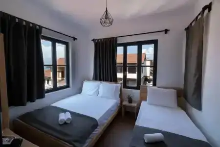 Solo Boutique - 2