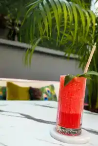 KIANA KALEİÇİ - 27