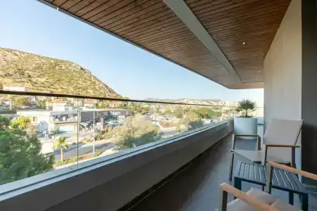 Unique Life Style - 27