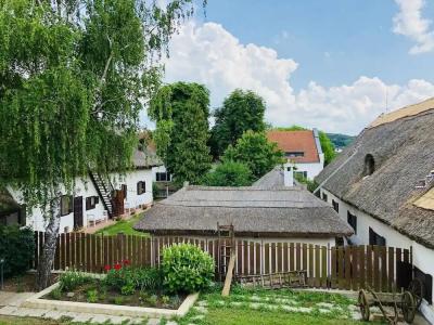 The Houses of History - anno 1830 - 50