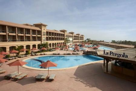 Coral Sea Beach and Aqua Park - 35