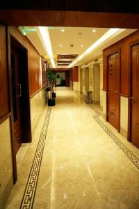 Clifton International - 30