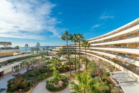 Holiday Inn Nice - Port St Laurent, an IHG - 92