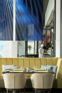 Centro Westside by Rotana - 62