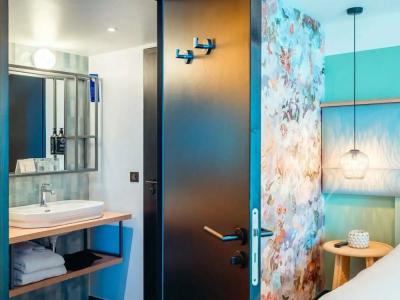 Le Splendid Lac D'Annecy - Handwritten Collection - 89