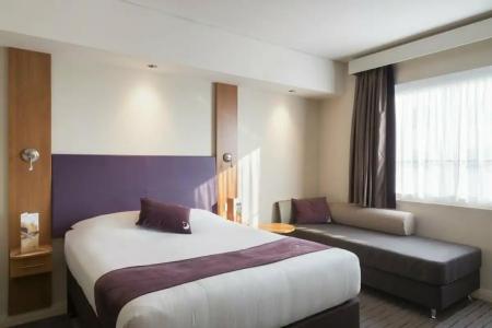 Premier Inn Dubai Investments Park - 80