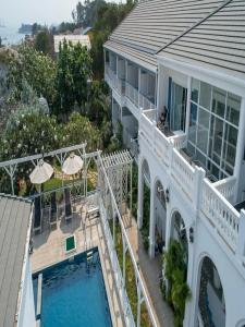 Somewhere Koh Sichang - 53