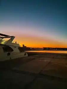 Palm Beach Resort Families and Couples only - 90