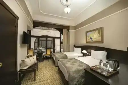 Legacy Ottoman - 76