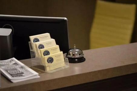 The Pacific Inn - 10