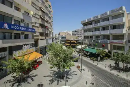 Blazer Residence - 19