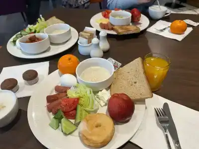 Hyatt Place Dubai Baniyas Square - 45