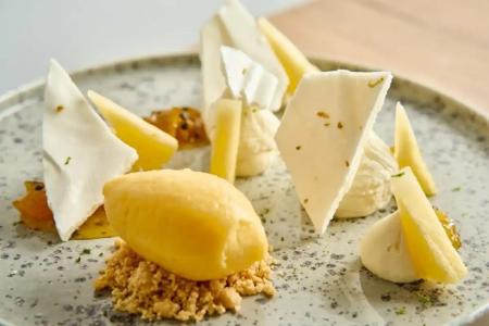 Alleys All-Suite & Spa - 37