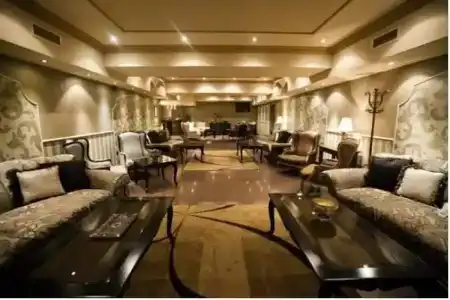 Ventura Boutique - 30