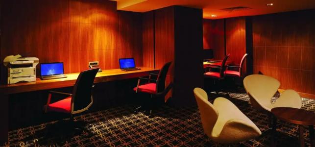 Crowne Plaza Istanbul Harbiye - 44