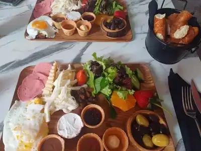 Aria Riva Apart - 19