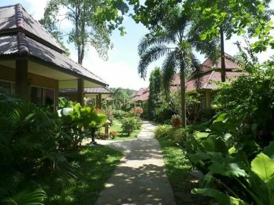 Lanta Castaway Beach Resort - 51