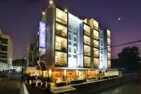 Korbua House - 0
