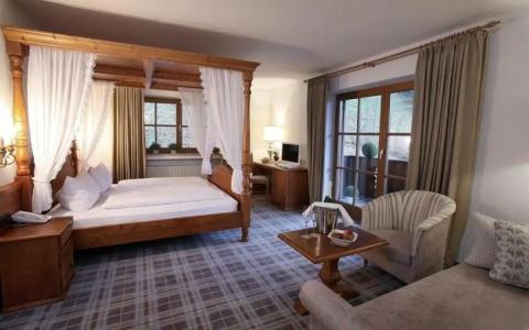 Blaue Gams ***S - 71