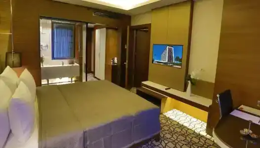 Royal Stay Palace - 90